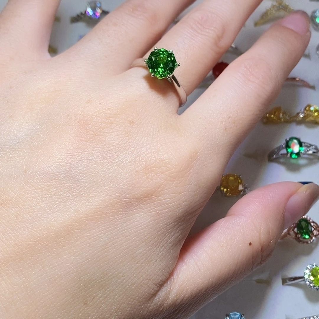 祖母绿戒指银S925镶嵌16闭口不退