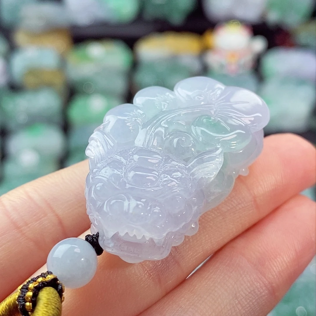 颈饰未镶嵌翡翠天然