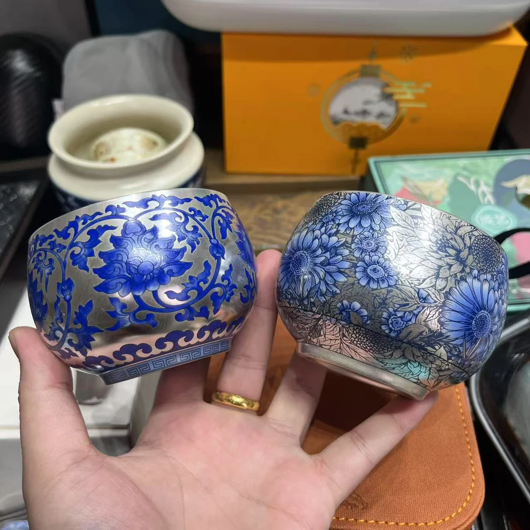 鎏银缠枝莲主人杯一对  1728+1731