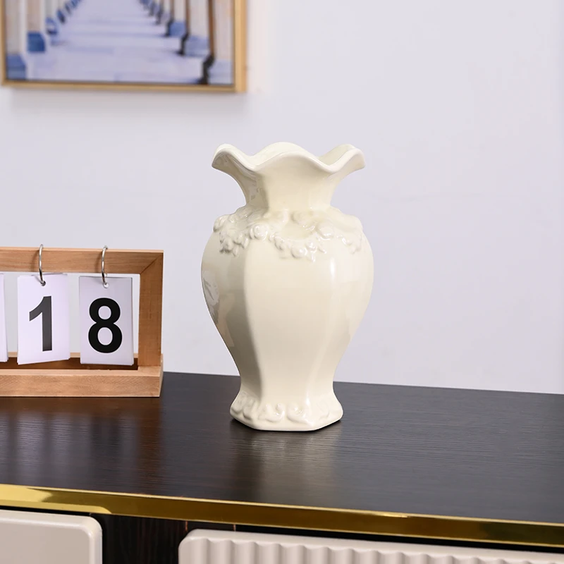 【爱茶酱同款】欧式艺术波浪边浮雕陶奶油色陶瓷花瓶六角瓶客厅