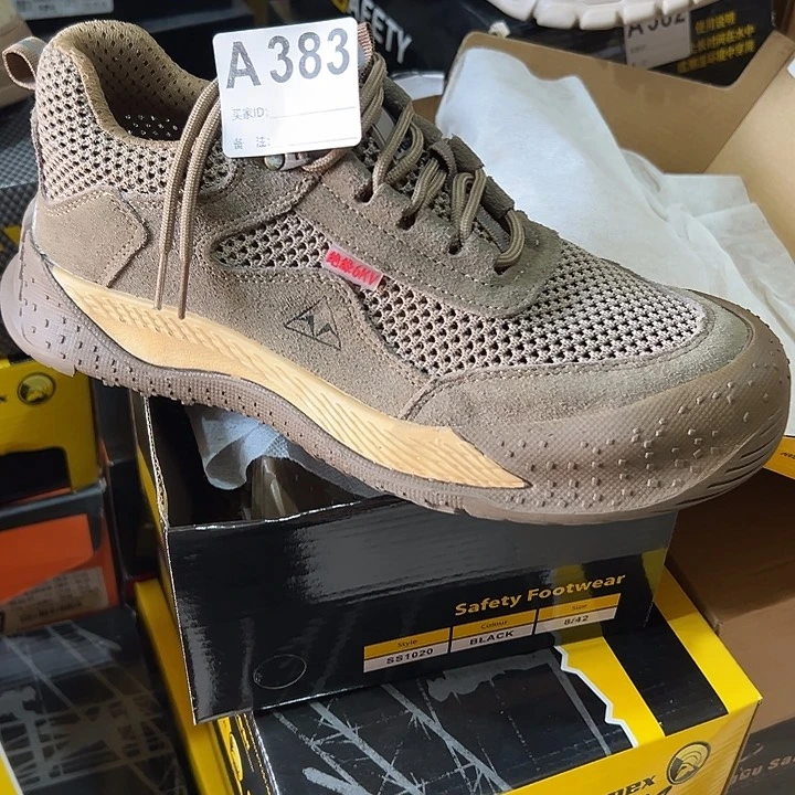 编码383号。43码防砸防刺劳保鞋