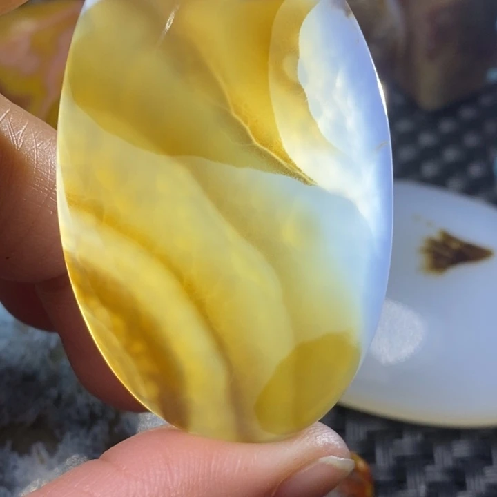 玛瑙/玉髓颈饰未镶嵌洬*^