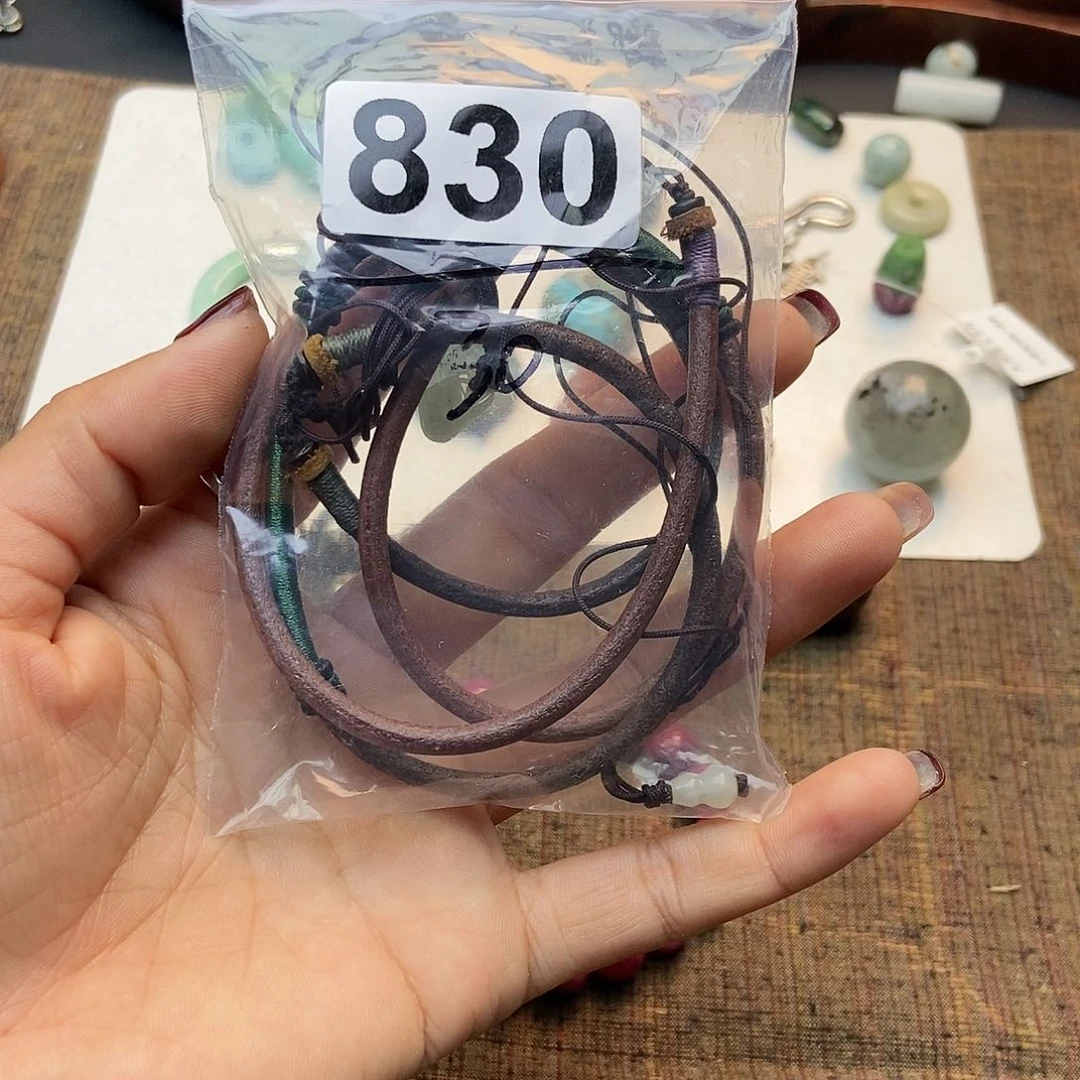 【闪购商品】翡翠挂件未镶嵌骨****༄配件