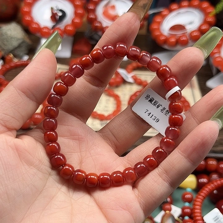 未镶嵌九口半山水7mm+老型南红玛瑙