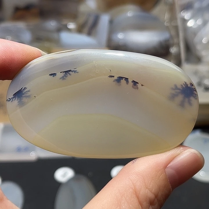 未镶嵌颈饰玛瑙/玉髓