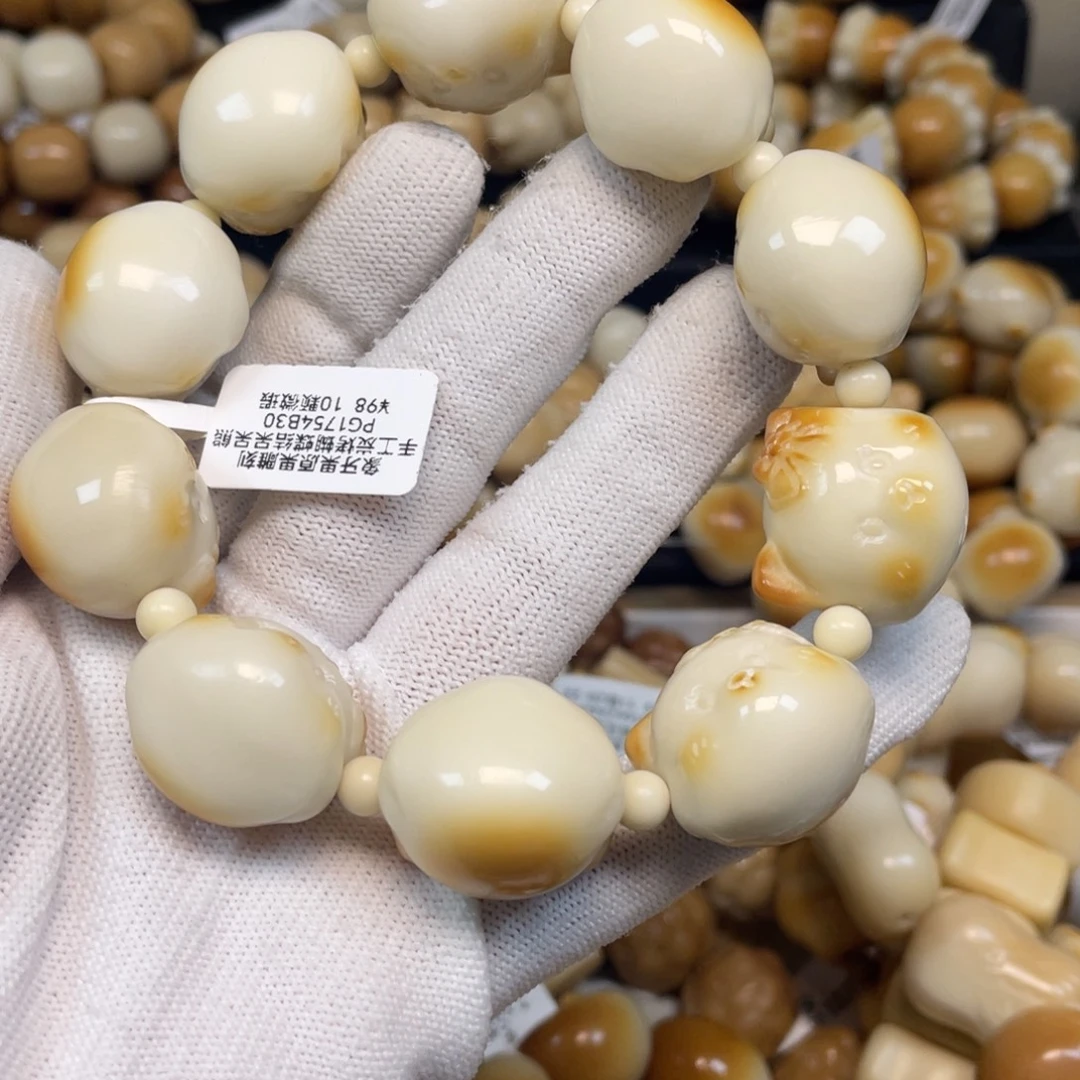 菩提根/象牙果手串121蝴蝶结小熊微瑕