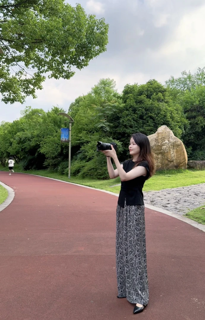 短袖宽松冰丝阔腿裤薄款两件套法式上衣套装