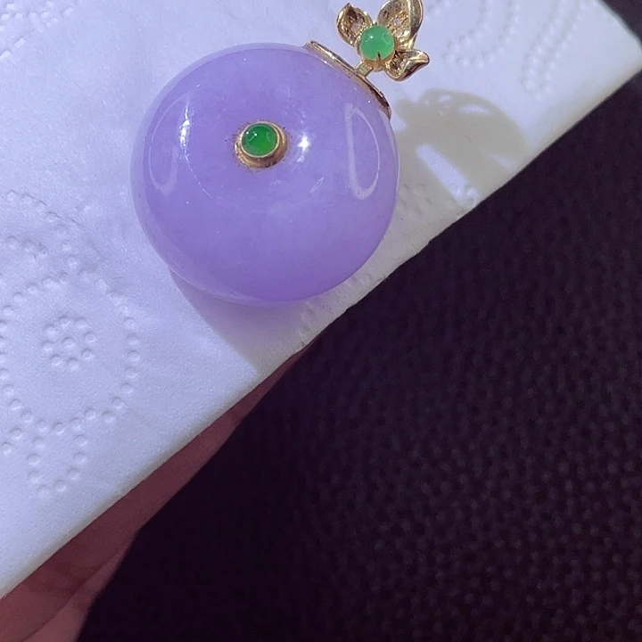 颈饰18K金镶嵌翡翠翡翠