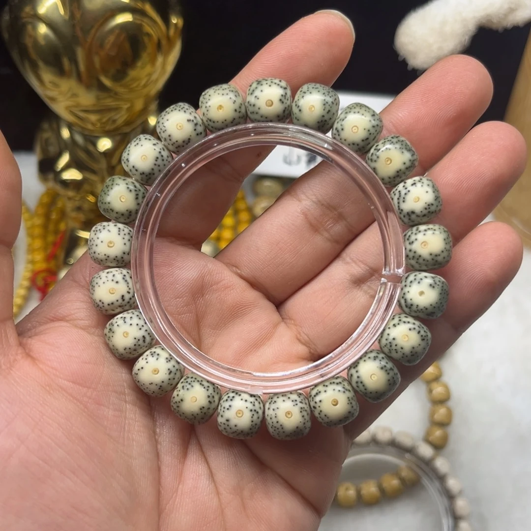 星月菩提吊坠卡11绿包白