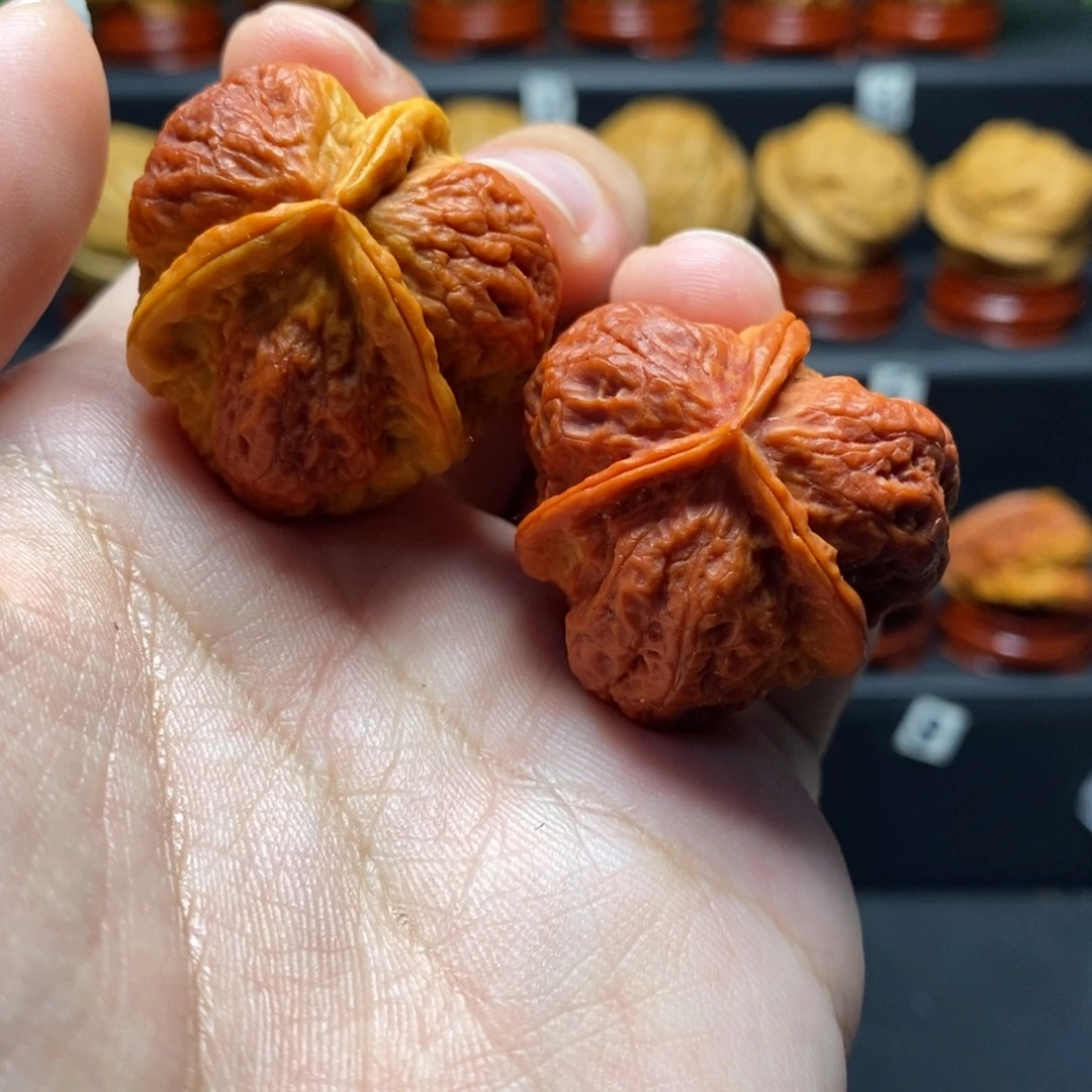 把件文玩核桃32三棱蟾王