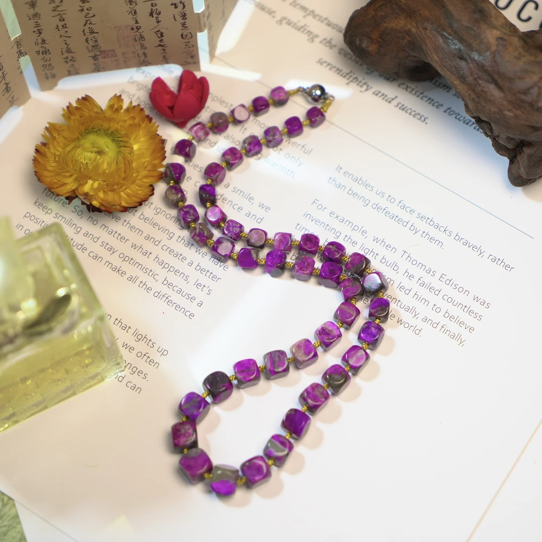 舒俱来39180桃红丝绒魔方珠项链