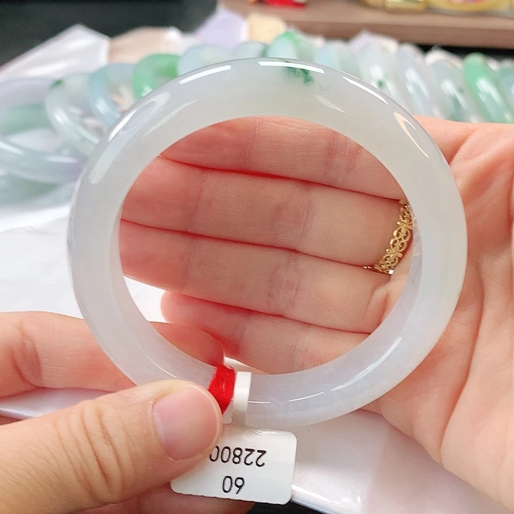 未镶嵌手镯翡翠缅甸A货翡翠手镯