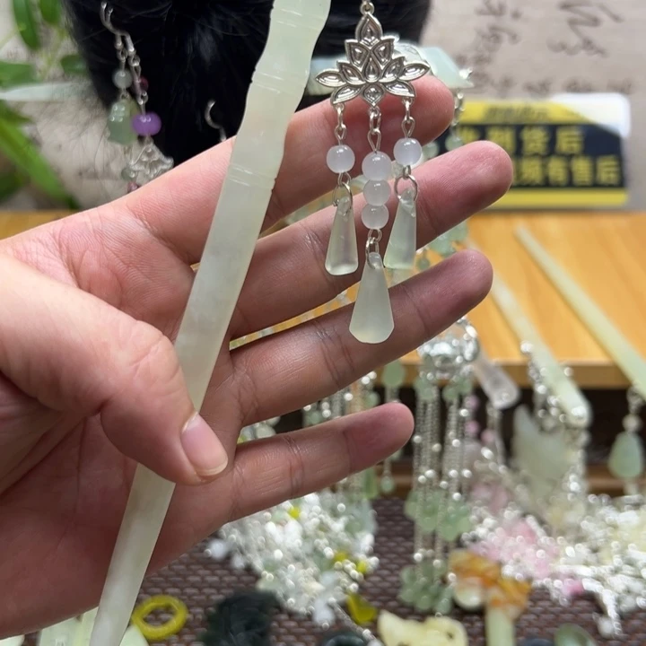 合金蛇纹石玉发饰