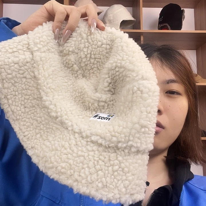 头层牛皮革moz羊羔毛渔夫帽