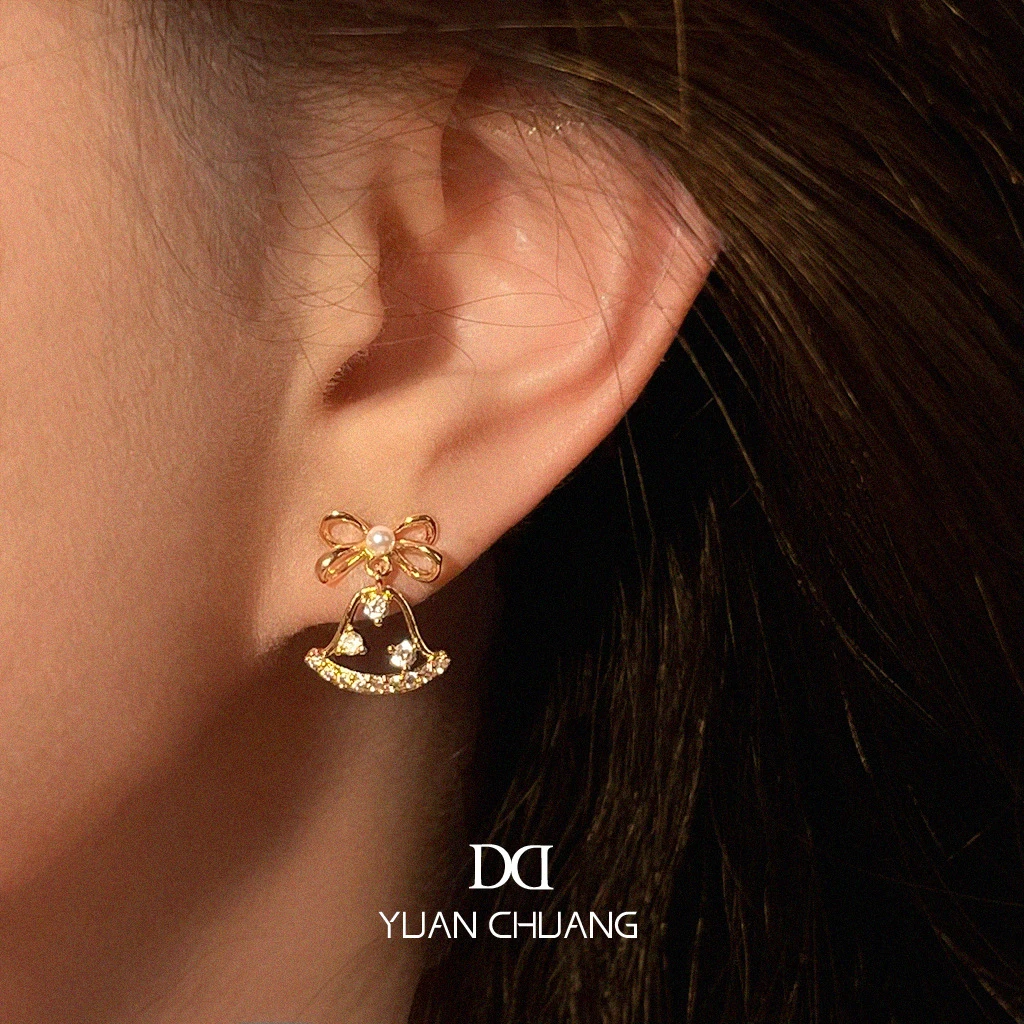 合金锆石耳饰 圣诞系列~原创厚镀真金蝴蝶结锆石耳环镂空小铃铛轻