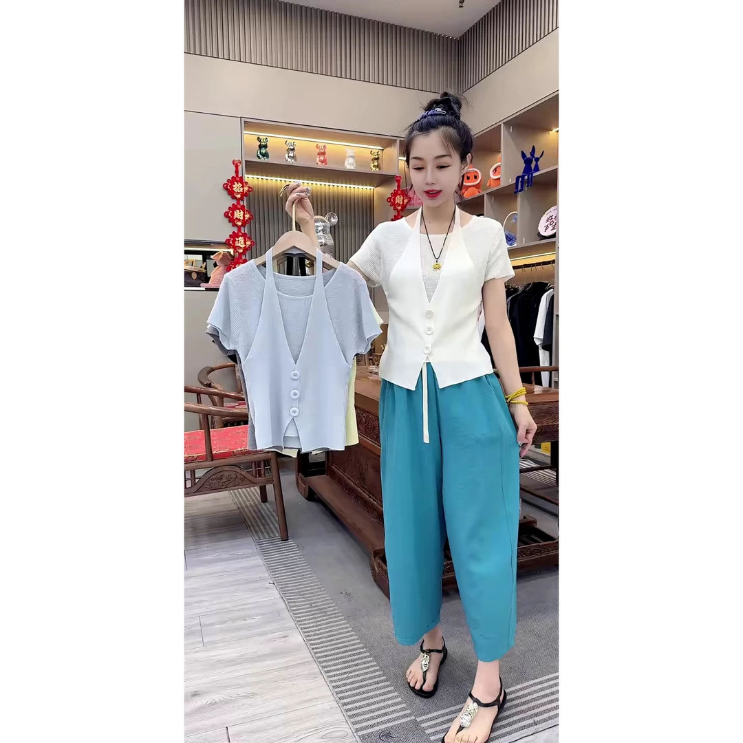 欧货新款时尚修身百搭彩色纽扣挂脖假两件短袖针织衫