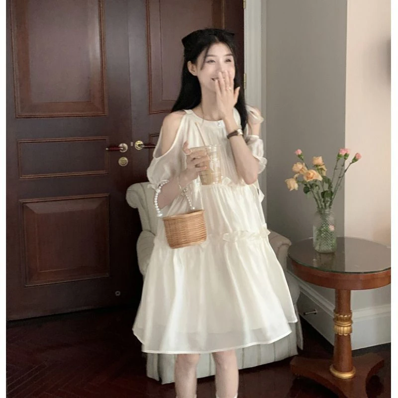 秋欲风露肩绑带圆领连衣裙女2025新款夏季温柔系气质甜美初恋裙子