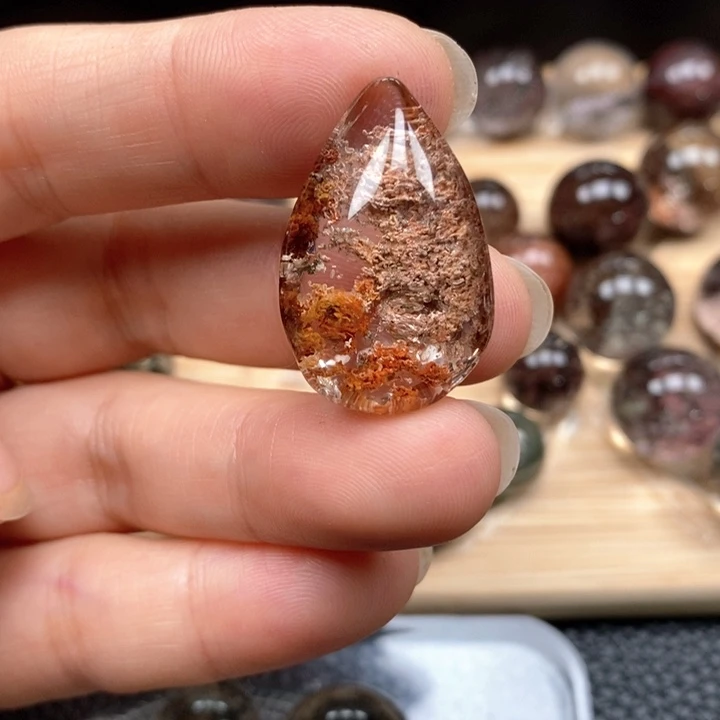 未镶嵌颈饰水晶水晶