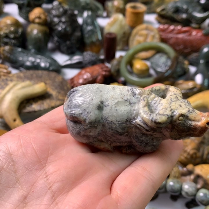 未镶嵌岫岩河磨玉（透闪石质玉）笔搁