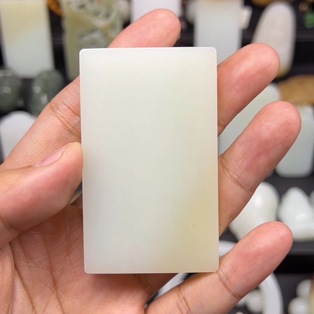 和田玉颈饰未镶嵌时**手