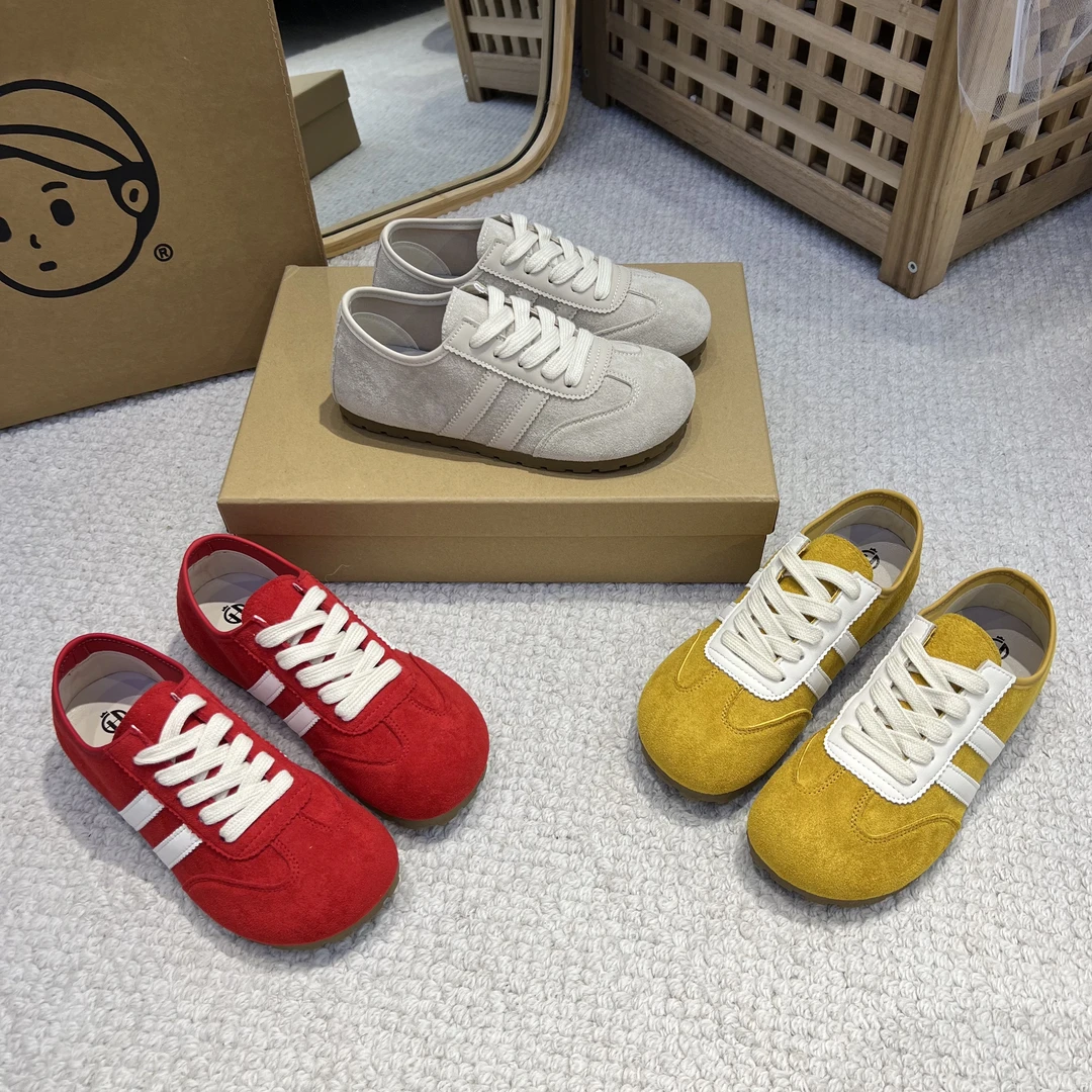 新款百搭平底德训鞋轻便透气软底拼接设计阿甘鞋春季