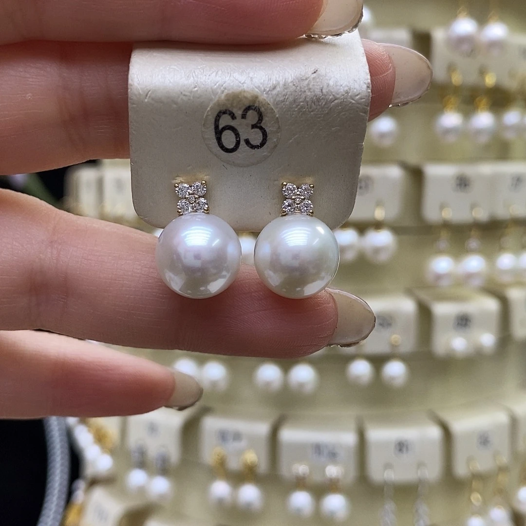 耳饰淡水珍珠18K金镶嵌
