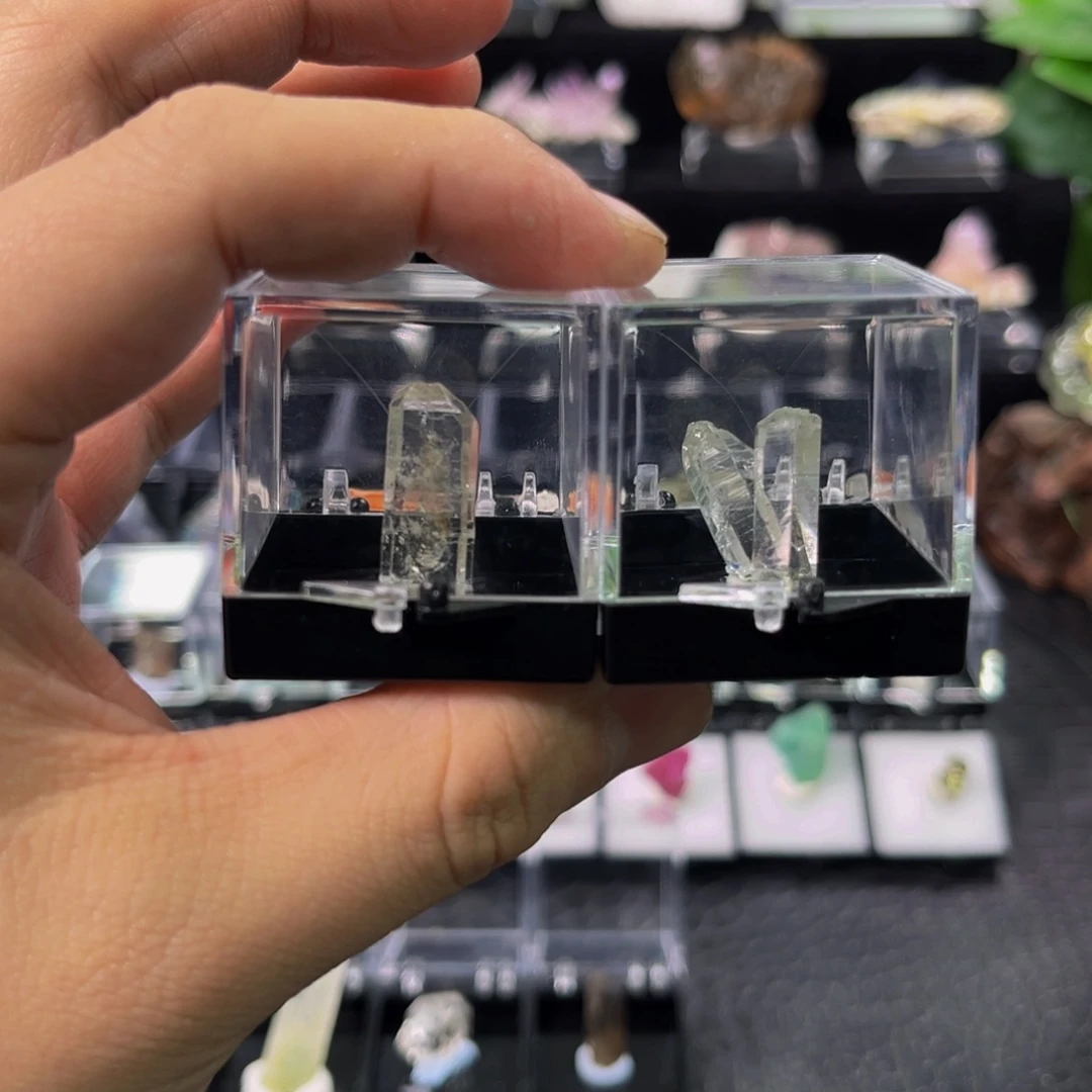 天然水晶家居摆件未镶嵌水晶b****?