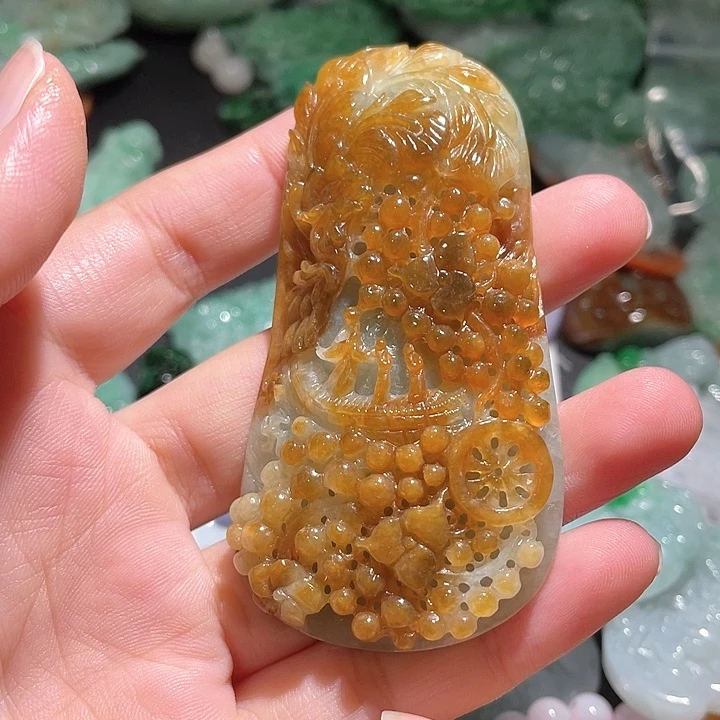 颈饰未镶嵌翡翠天