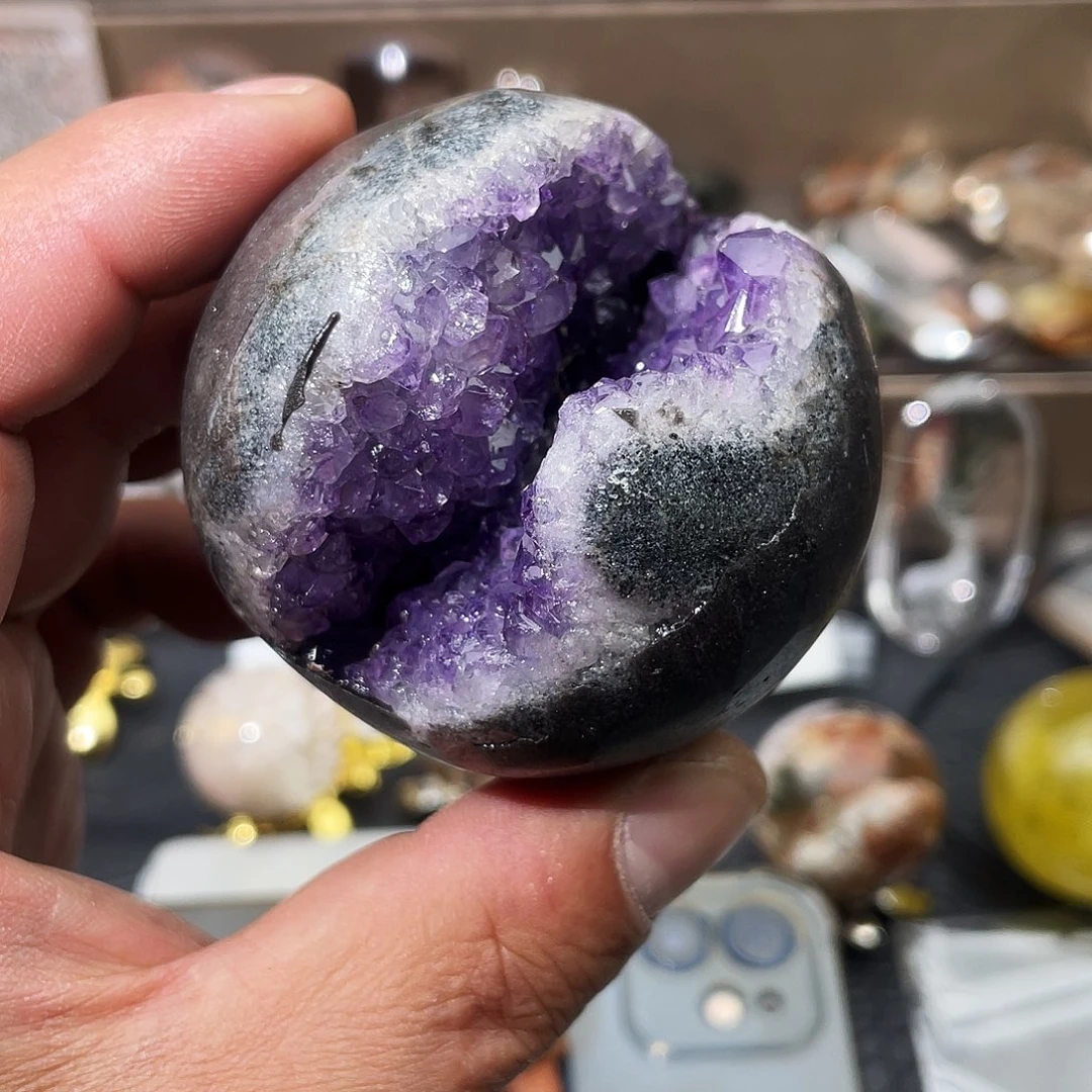 水晶颈饰未镶嵌坚**典天然水晶