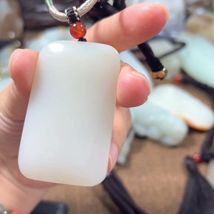 【闪购商品】和田玉未镶嵌颈饰