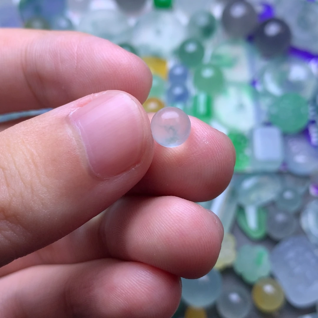 定制翡翠未镶嵌珠子