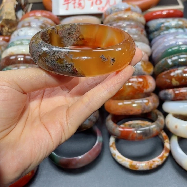 【闪购商品】手镯玛瑙/玉髓未镶嵌路***?60 024