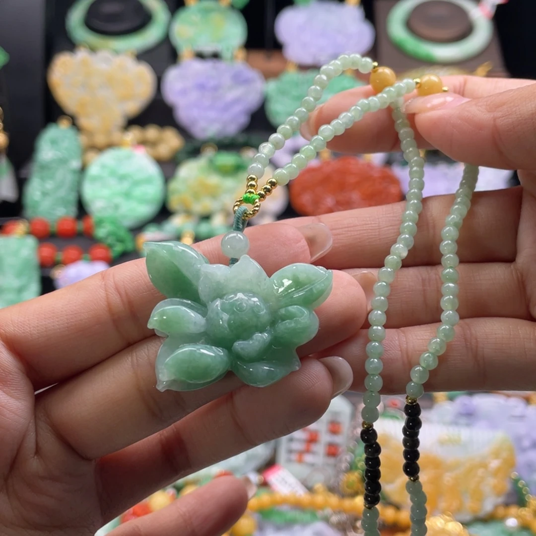 翡翠未镶嵌颈饰代编织