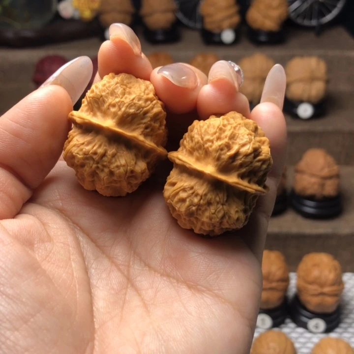 橄榄核吊坠51金麒麟