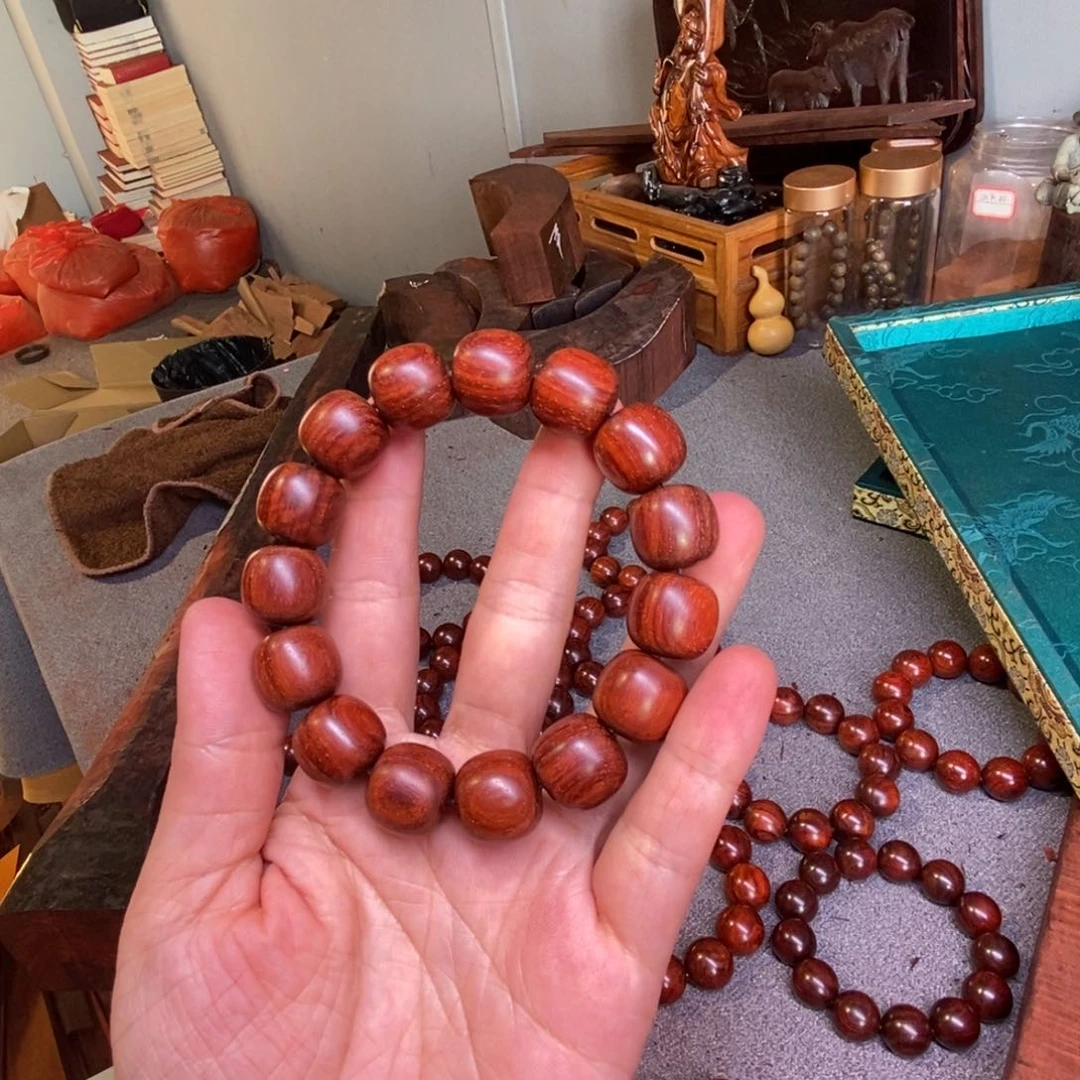 檀香紫檀（小叶紫檀）狼*