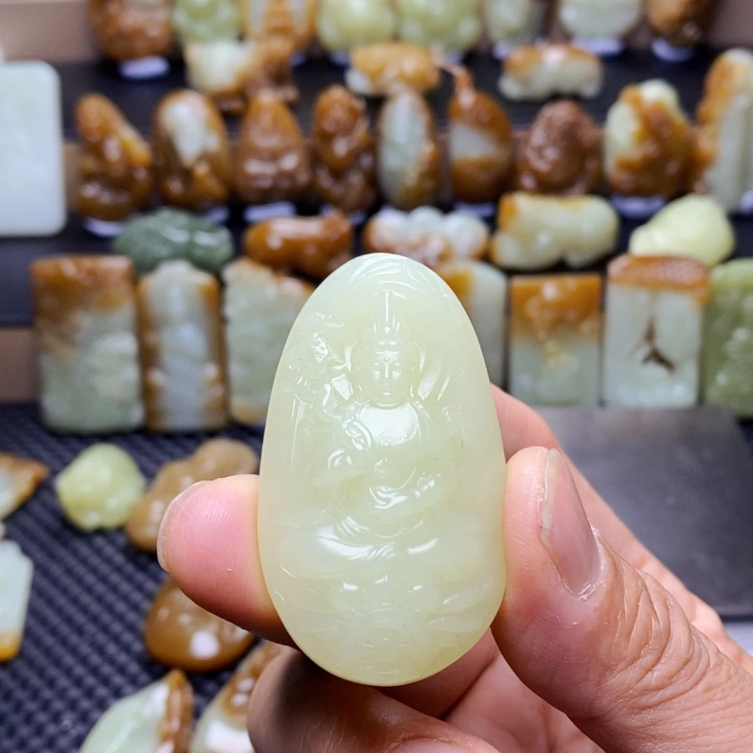 和田玉未镶嵌吊坠(不含链)