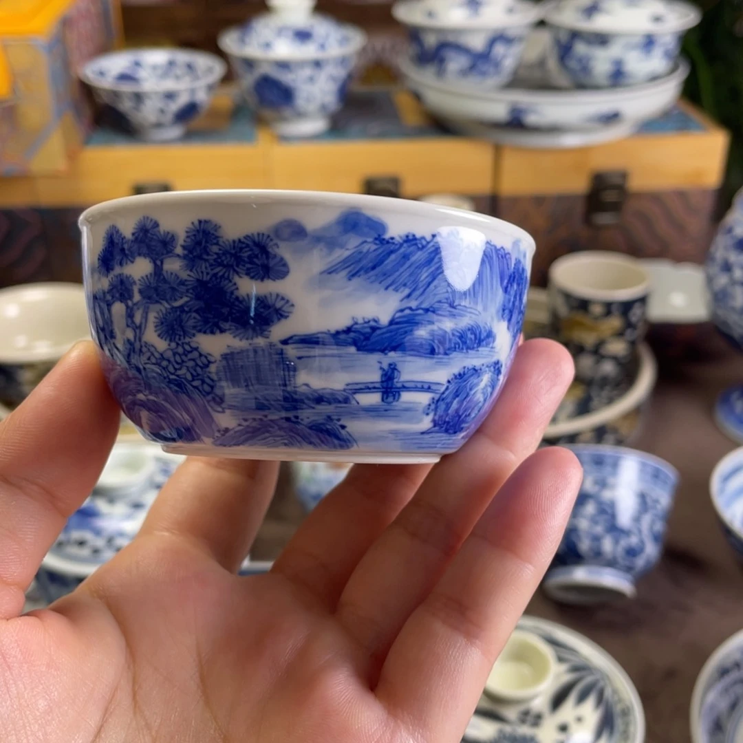 11景德镇青花山水