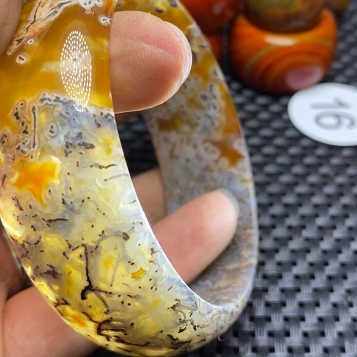 玛瑙/玉髓颈饰未镶嵌高**水