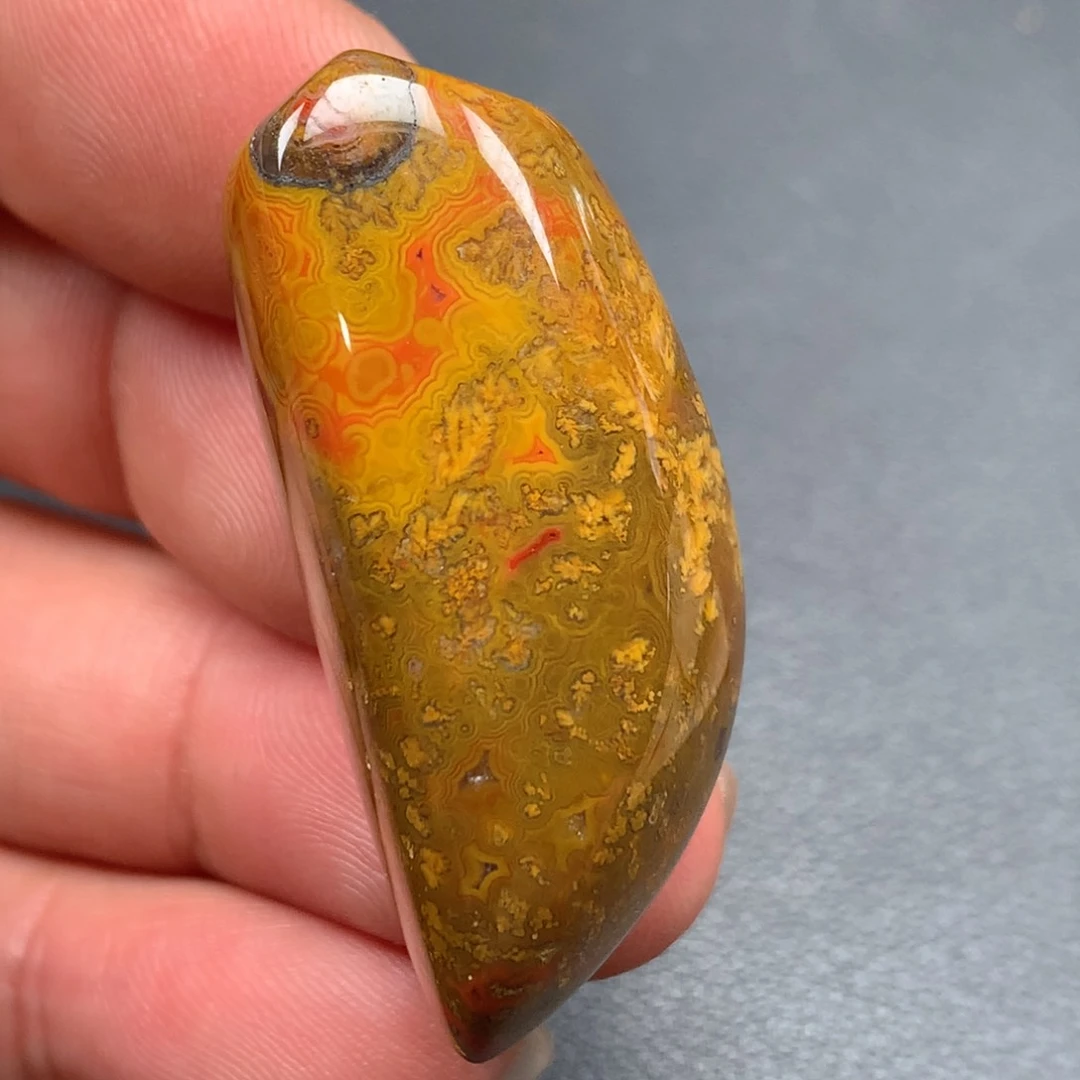 未镶嵌颈饰玛瑙/玉髓海***&