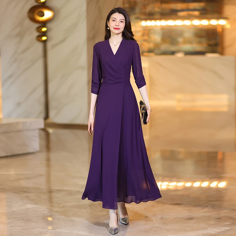2025初秋新款连衣裙女修身显瘦气质高级感长裙大摆气质紫出游裙子