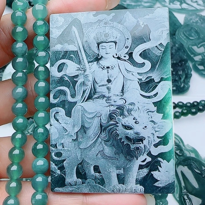 翡翠未镶嵌颈饰多样性发货天然的A货翡翠