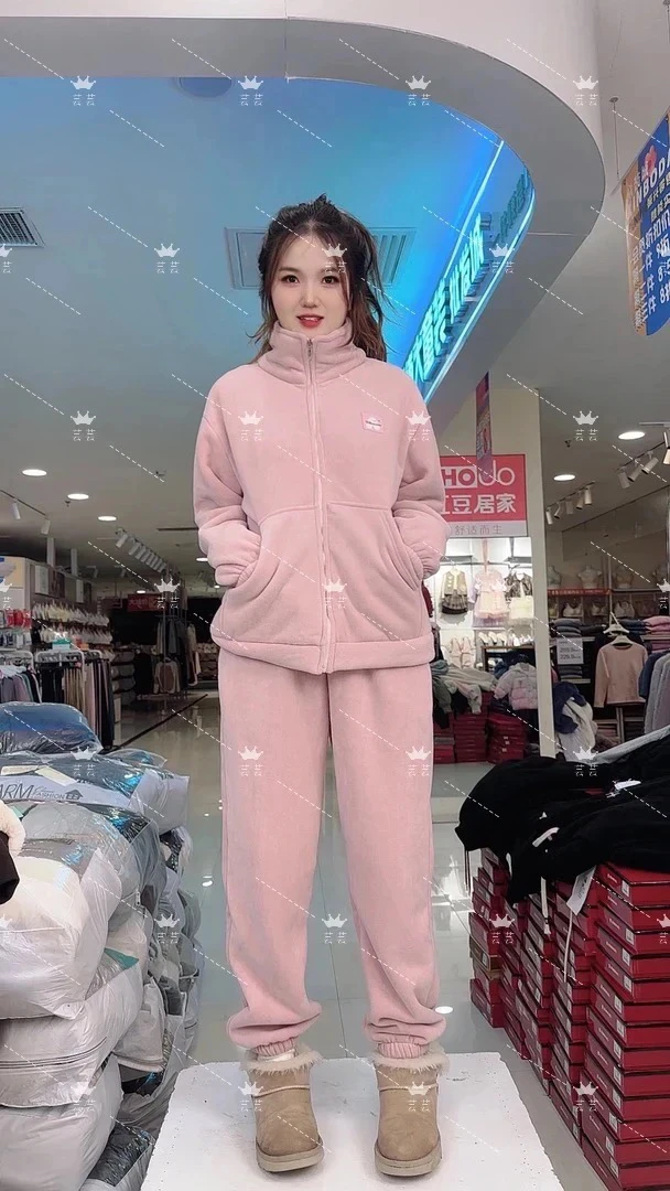 新款加厚海豚绒百搭外出套装时尚休闲