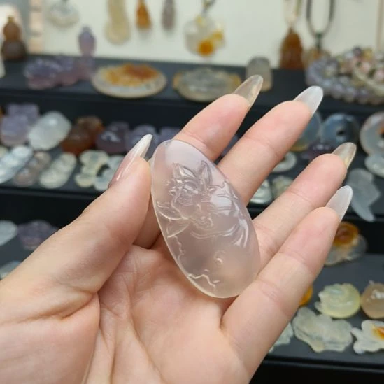 玛瑙/玉髓未镶嵌颈饰
