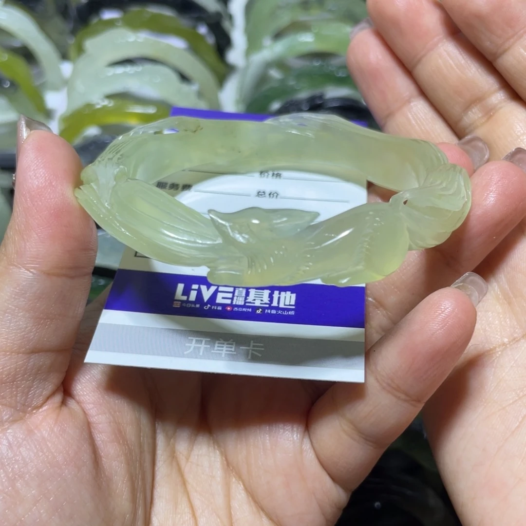 岫玉未镶嵌手镯岫玉绿色狐狸手镯