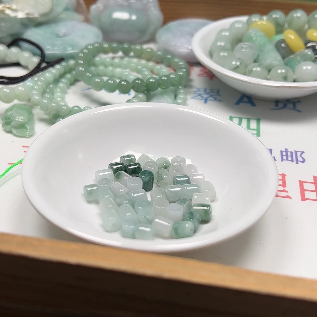 【闪购商品】未镶嵌手链翡翠妞*卡5+