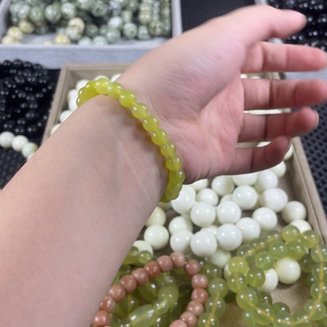 蛇纹石玉未镶嵌手链