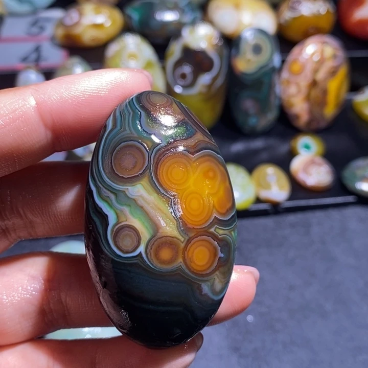 玛瑙/玉髓未镶嵌吊坠(不含链)64