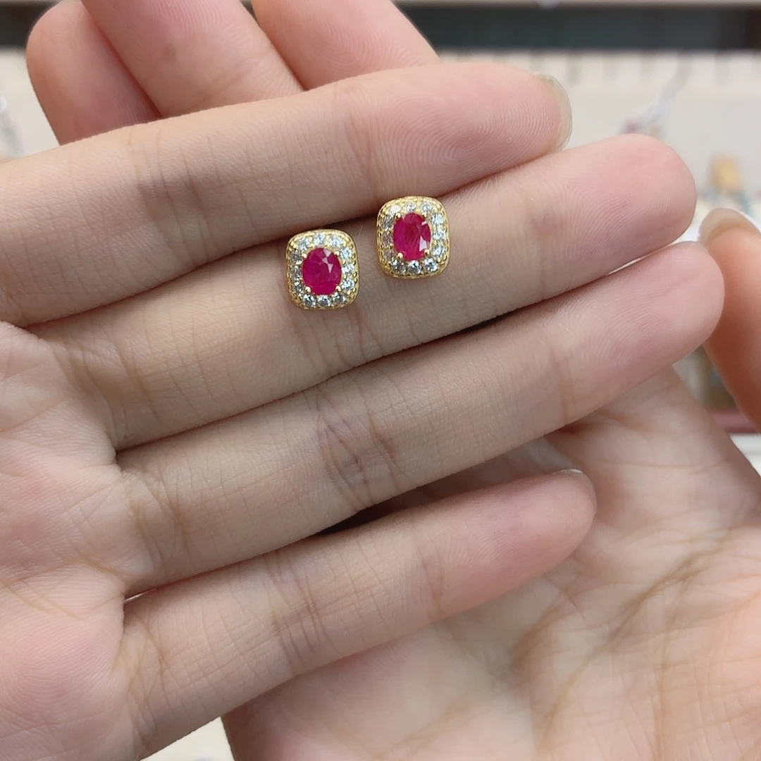 银S925镶嵌耳饰红宝石