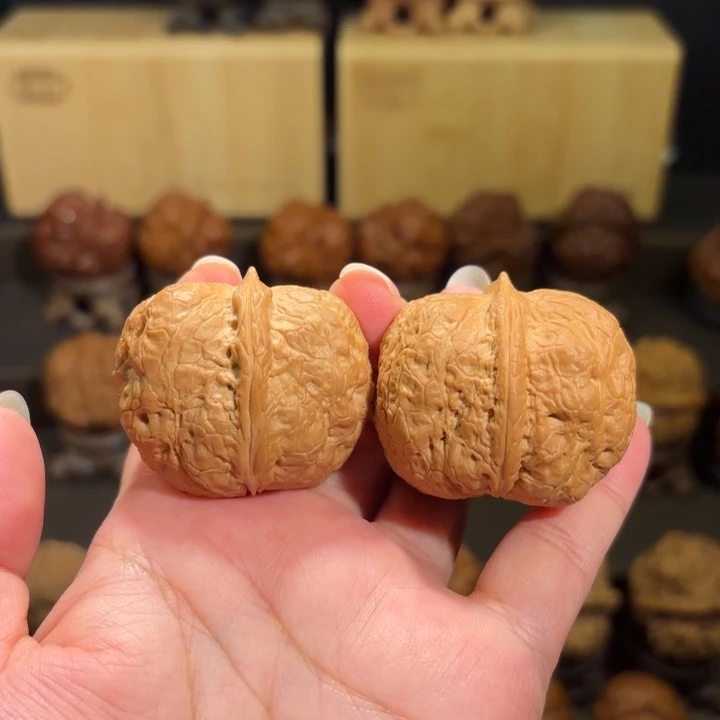 吊坠文玩核桃三足元宝41