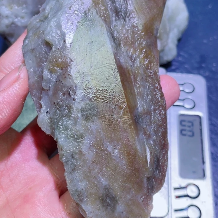 和田玉（糖玉）未镶嵌珠宝半成品